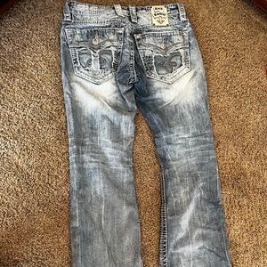Rock revival jeans